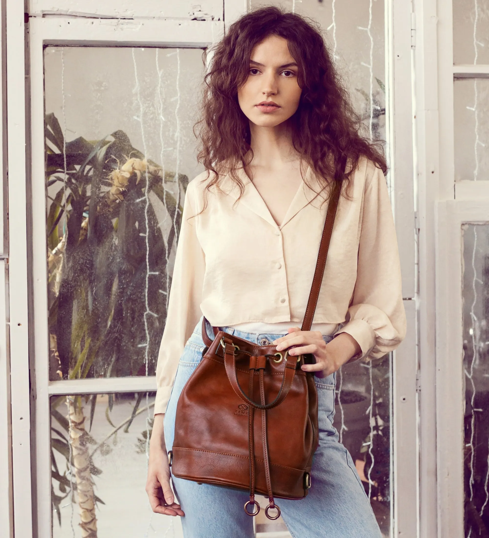 Leather Bucket Bag for Women - Light In August